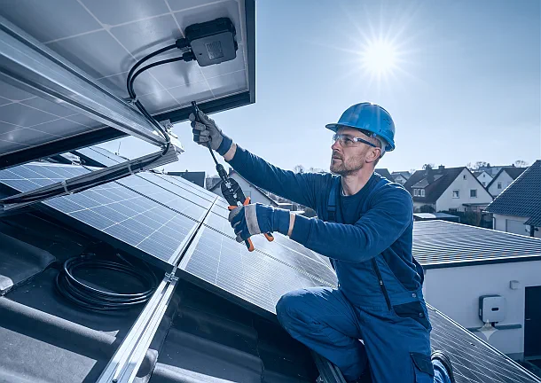 Technische Federn für die Solar-Branche: Alfred Weigel Federnfabrik - Technische Federn Hersteller